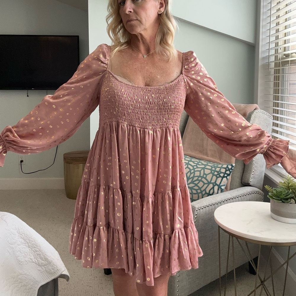 Vici Elegant Pink Smocked Dress